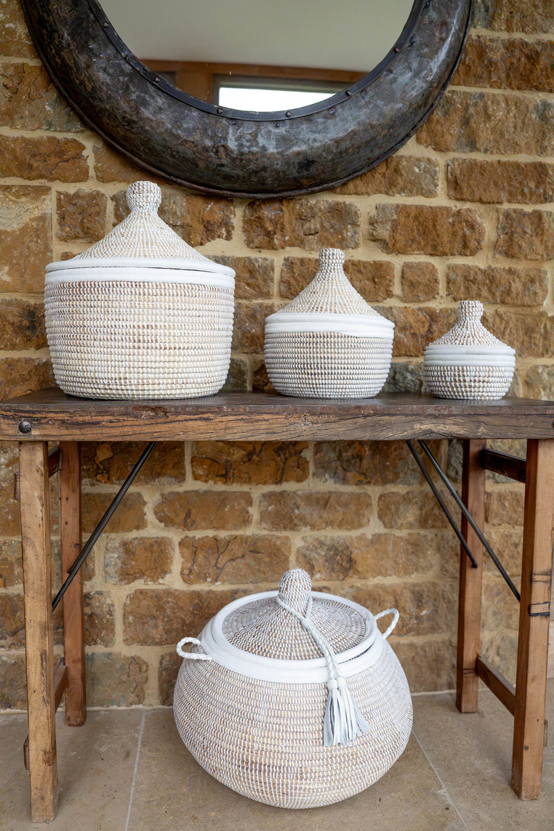 WHITE STATEMENT BASKET FOR STORAGE